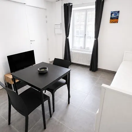 Agape Apartment *